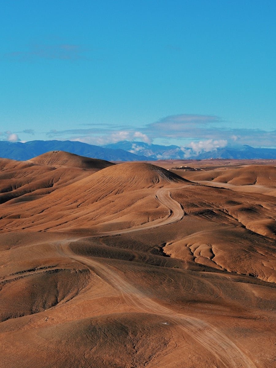 Excursión de un Día al Desierto de Agafay desde Marrakech – Paseo en Camello o Quad Biking