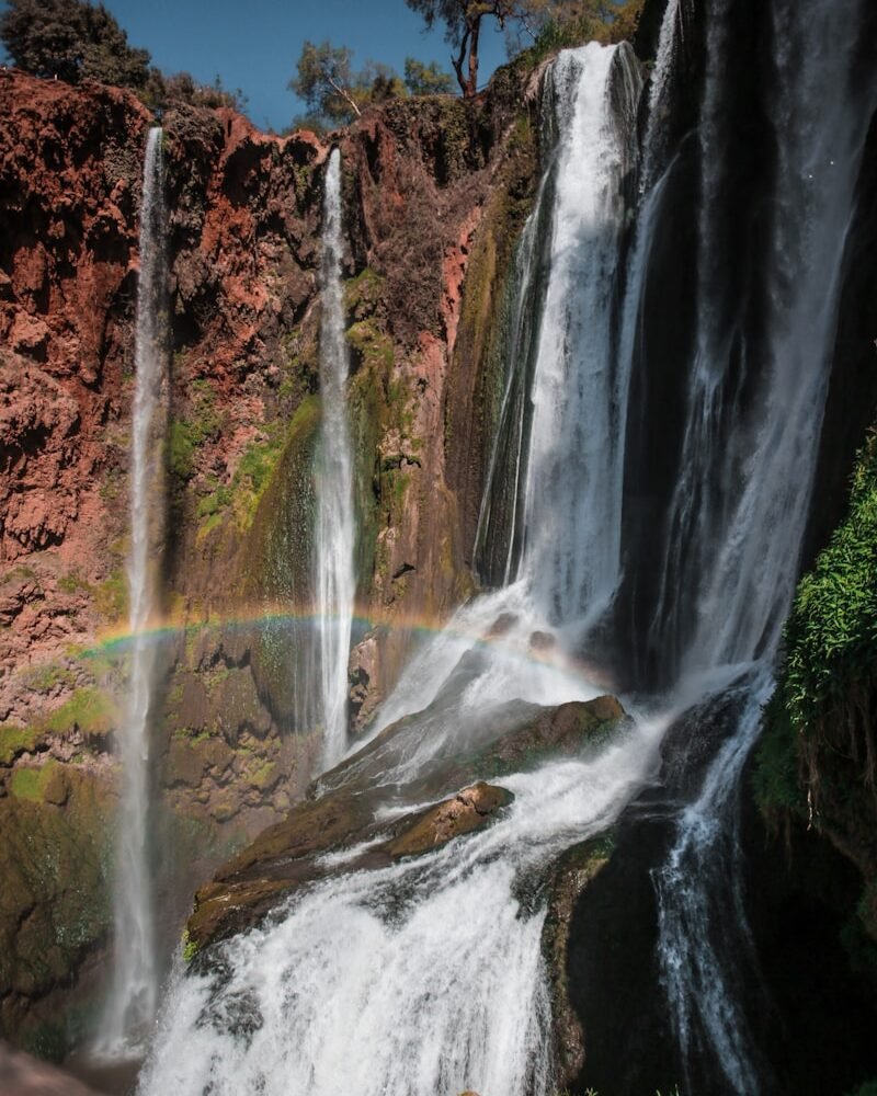waterfalls at daytime